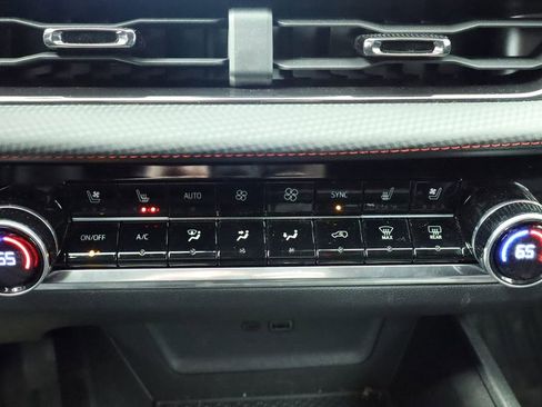 Used 2025 Chevrolet Equinox RS w/ Convenience Package III AWD/4WD image 41