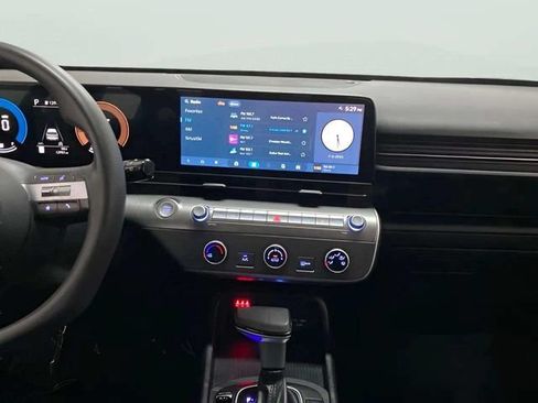 Used 2026 Hyundai Kona SE FWD image 15