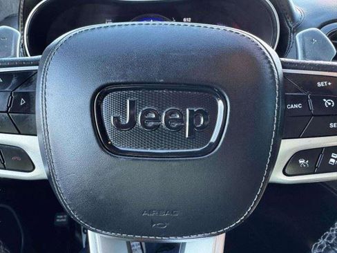 Used 2021 Jeep Grand Cherokee Trackhawk AWD/4WD image 29