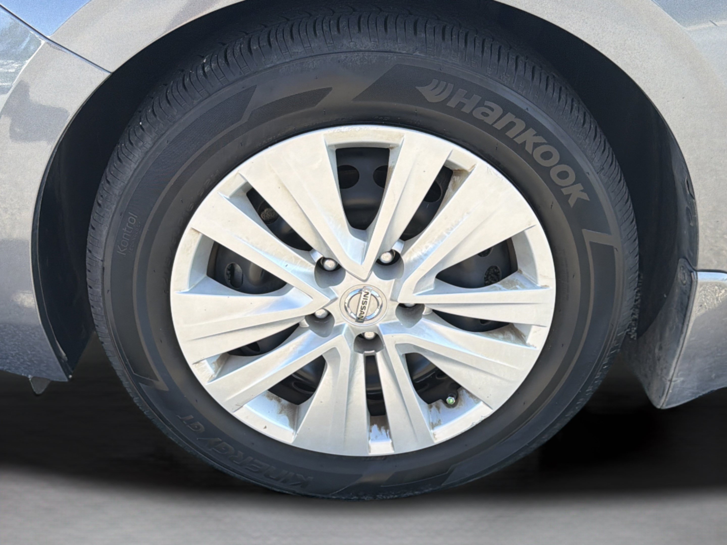 Used 2021 Nissan Sentra S w/ Electronics Package FWD image 29