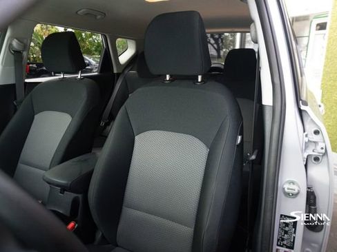 Used 2020 Kia Soul LX image 24