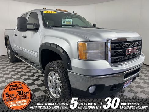 Used 2012 GMC Sierra 2500 SLE w/ SLE Preferred Package AWD/4WD image 1