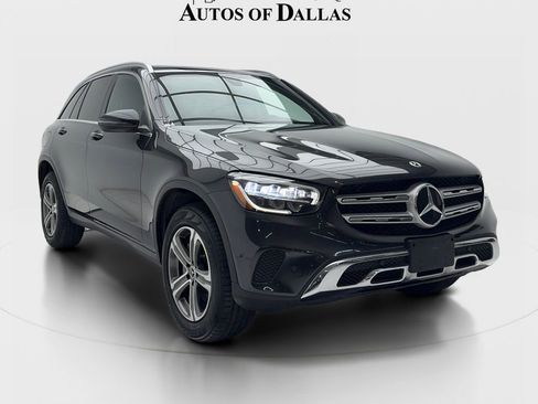 Used 2021 Mercedes-Benz GLC 300 w/ Premium Package image 2