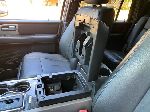Used 2016 Ford Expedition Limited AWD/4WD image 66