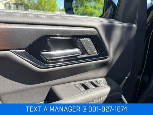 New 2026 GMC Yukon Denali w/ Denali Reserve Package AWD/4WD image 22