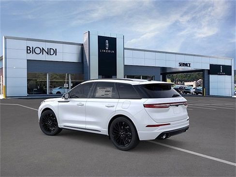 New 2026 Lincoln Corsair Premiere AWD/4WD image 4