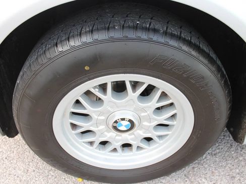Used 1997 BMW 528i Sedan RWD image 12