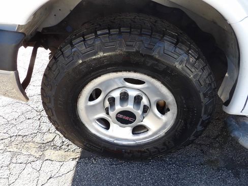 Used 2014 GMC Savana 2500 image 5