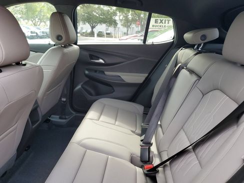 New 2026 Buick Envista Avenir FWD image 10