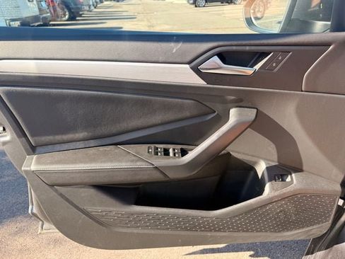 Used 2025 Volkswagen Jetta S FWD image 7