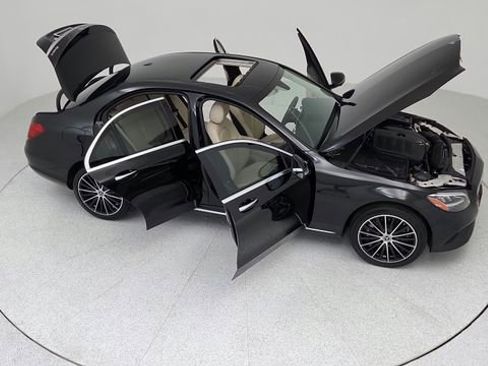 Used 2020 Mercedes-Benz C 300 4MATIC Sedan image 93
