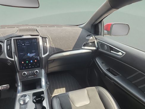 Certified 2024 Ford Edge ST w/ Equipment Group 401A AWD/4WD image 7