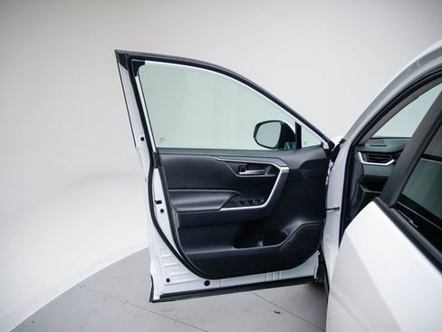 Certified 2024 Toyota RAV4 XLE image 14