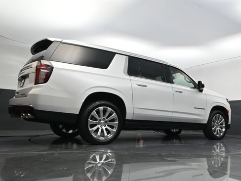 Certified 2022 Chevrolet Suburban Premier AWD/4WD image 49