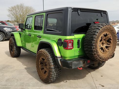 Used 2019 Jeep Wrangler Unlimited Rubicon image 2