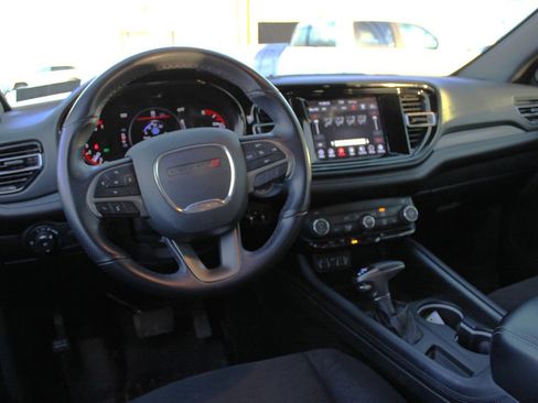 Used 2022 Dodge Durango SXT w/ Blacktop Package image 3