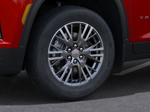 New 2026 Chevrolet Traverse LT image 9