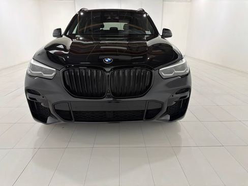 Certified 2022 BMW X5 xDrive40i w/ M Sport Package AWD/4WD image 8