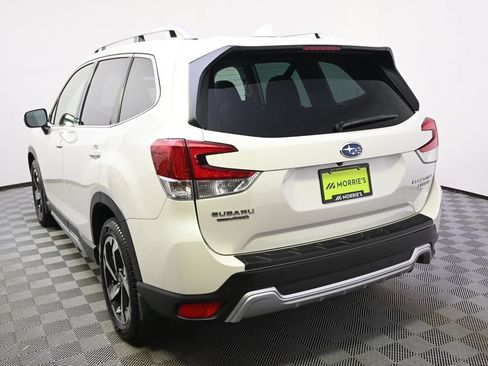Certified 2023 Subaru Forester Touring AWD/4WD image 4