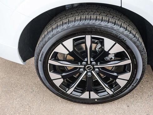 New 2026 Volvo XC60 T8 Plus AWD/4WD image 13
