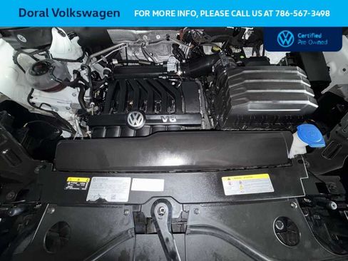 Used 2023 Volkswagen Atlas SE w/ Panoramic Sunroof Package FWD image 12