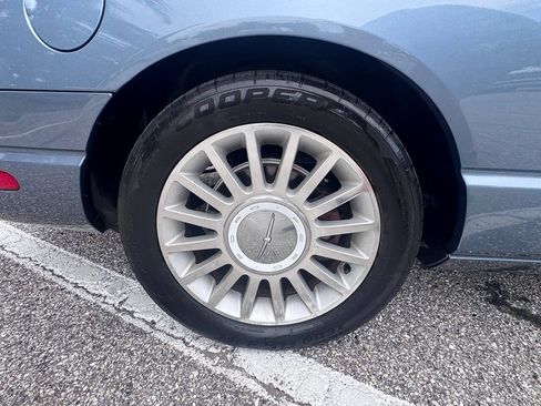 Used 2005 Ford Thunderbird 50th Anniversary RWD image 68