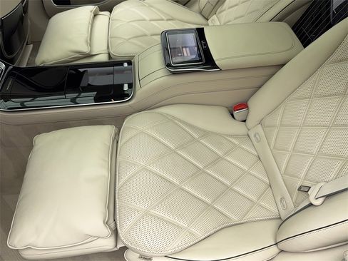 Used 2022 Mercedes-Benz Maybach S 580 4MATIC image 57