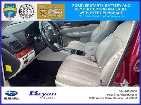 Used 2011 Subaru Outback 3.6R Limited w/ PWR Moonroof Pkg AWD/4WD image 10