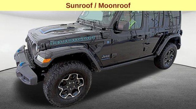 Used 2023 Jeep Wrangler Unlimited Rubicon 4xe w/ Cold Weather Group AWD/4WD image 5