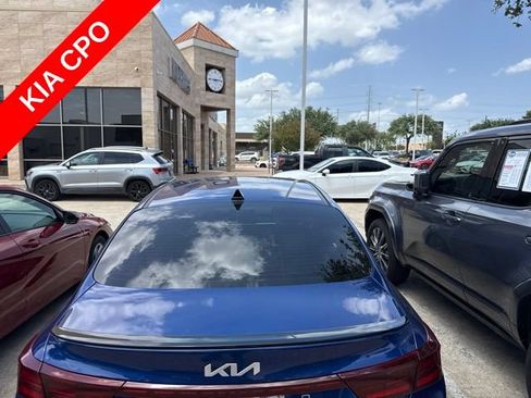 Used 2024 Kia Forte GT-Line w/ GT-Line Premium Package FWD image 5
