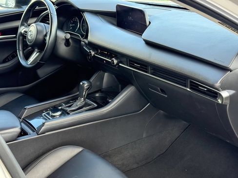 Used 2025 MAZDA MAZDA3 s FWD image 19