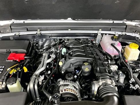 New 2026 Jeep Gladiator Sport image 2