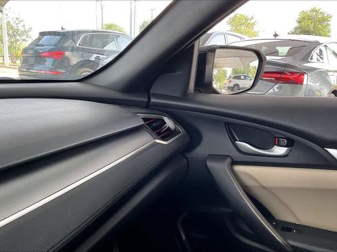 Used 2017 Honda Civic LX-P image 30