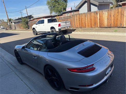Used 2017 Porsche 911 Carrera S RWD image 38