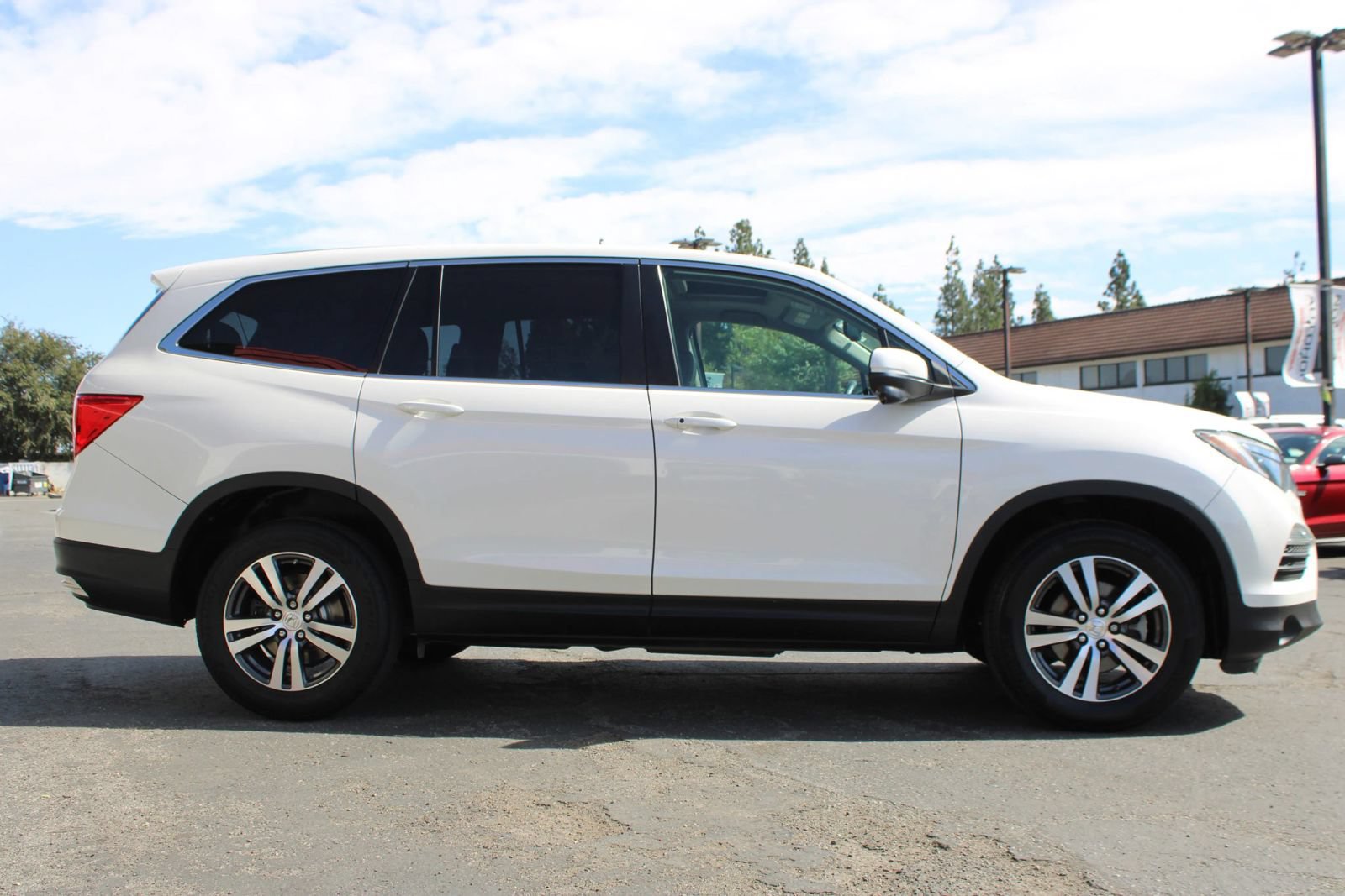 Used 2018 Honda Pilot EX-L image 44
