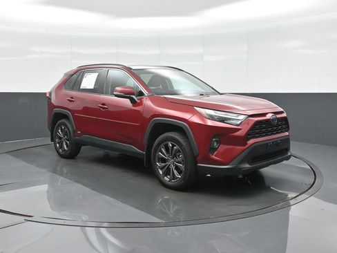 Certified 2024 Toyota RAV4 XLE Premium AWD/4WD image 1