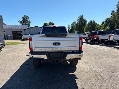 Used 2017 Ford F350 Lariat w/ Lariat Ultimate Package AWD/4WD image 7