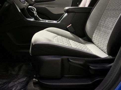 Used 2024 Chevrolet Equinox LS w/ LPO, Floor Liner Package FWD image 15