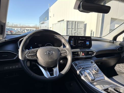 Used 2023 Hyundai Santa Fe Limited image 15
