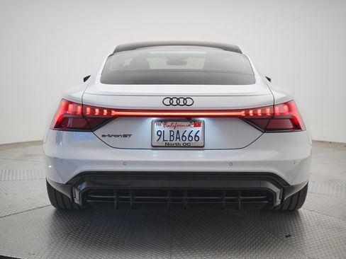 Used 2024 Audi e-tron GT Premium Plus image 4