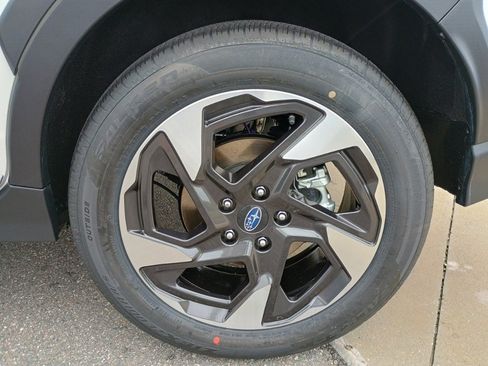 New 2025 Subaru Crosstrek 2.5i Limited image 7