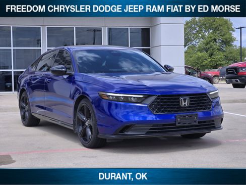 Used 2024 Honda Accord Sport image 2