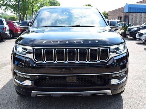 Used 2023 Jeep Wagoneer Series III w/ Convenience Group I AWD/4WD image 3