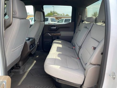 Used 2022 Chevrolet Silverado 1500 LT Trail Boss AWD/4WD image 26