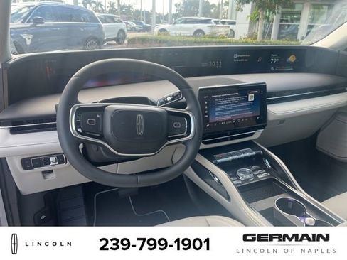 Certified 2026 Lincoln Nautilus Premier image 15