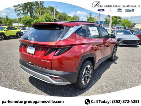 New 2025 Hyundai Tucson SEL image 3