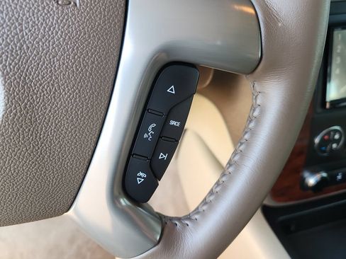 Used 2011 Chevrolet Tahoe LT AWD/4WD image 20