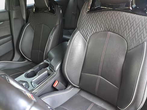 Used 2022 Cadillac CT5 V Blackwing w/ Carbon Fiber Package 2 RWD image 11