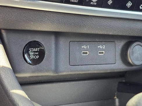 Used 2024 Nissan Rogue SV AWD/4WD image 17