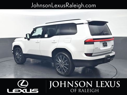 New 2026 Lexus GX 550 AWD/4WD image 7